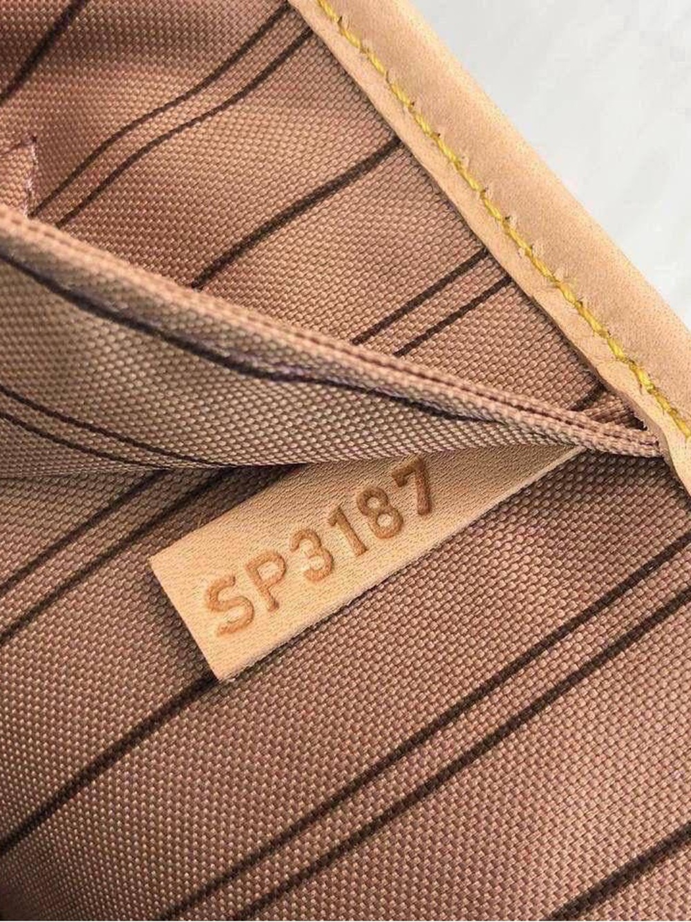 🆕 👜✨Neverfull MM Monogram Tote with Matching Pochette ✨👜 - Picture 6 of 8